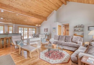Oregon Loop 36 - Meredith Lodging in Sunriver