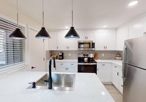 Sunriver Getaway with Access to Exclusive Golf