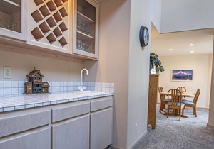 Tokatee! Double Master Suites in this Large Family Home Near Golf, River and Tra in Sunriver