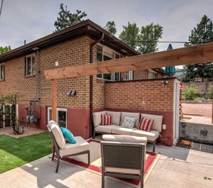 Comfy Patio 