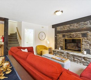 Glazebrook Townhouse 