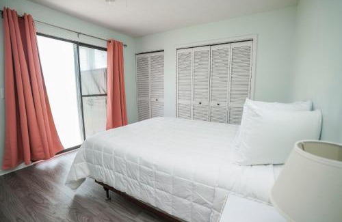 West Panama City Beach Apartment | Southwind by Panhandle Getaways