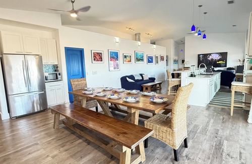 Navarre Beach House | #1 Reviewed Home on Navarre Beach Forever Views 33' Pool Outdoor Bar/TVs Hot Tub