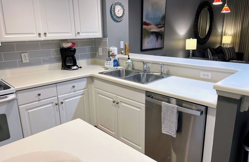 Long Beach Condo | 135+ 5Star Reviews 25% off - Ocean Front Home with a huge balcony