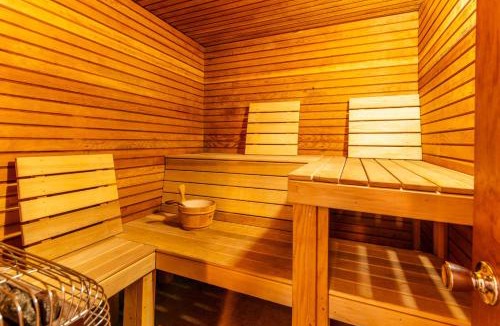 Cascade-Chipita Park House | 2 Hot Tubs + Sauna + Mountain Views | Winnemucca Retreat