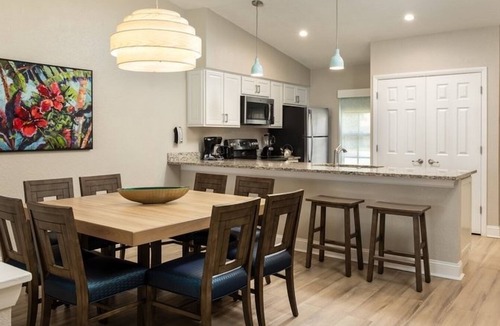 Orange Lake Hotel | 2 Modern and Spacious Units in Kissimmee | Near Disney | Outdoor Pools | Golf|
