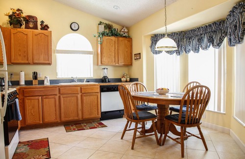 West Kissimmee House | 2026 Summer specials - private heated pool/jacuzzi/game room ,3 miles to Disney