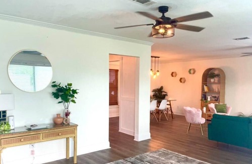 Mary Esther House | 3 bedroom home with pool - close to the beaches!