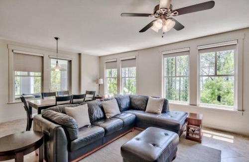 Baytowne Wharf House | 3 bedroom Sandestin condo in Baytowne Wharf!