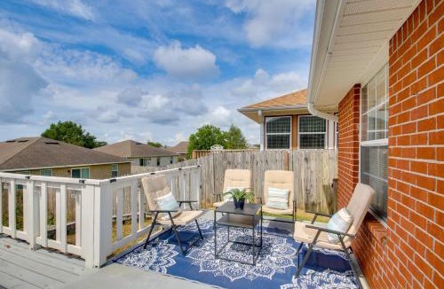 Milton House | 3 Mi to Escambia Bay: Home w/Deck & Private Yard!