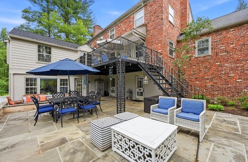 Newtown Square House | 4 BR Suburban Escape - Pool, Tennis, Trails, Gym