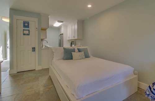 Inlet Beach Condo | 44 m² Condo ∙ 4 guests
