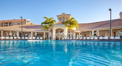 Florida Central Atlantic Coast House | 4846-Epic Home 3 Suites at Vista Cay Resort