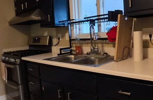 Somerdale House | 4Bd 2Ba 7 Person Sleeper- King Bed
