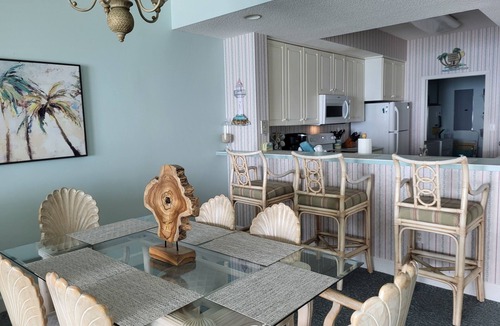 Navarre Beach Condo | 4th Floor Beauty! Aug. 5-10 and Aug 18-22 OPEN and DISCOUNTED!