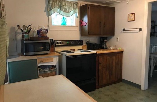 Ocean Park House | 5 HOUSES AWAY FROM BEACH, DISCOUNTED ALL OF AUGUST.