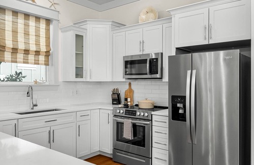 Seacrest Beach House | 5 Star Gorgeous Southern Style Beach house! Great for Families- Bikes included !