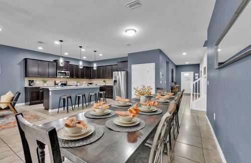 Bay Lake House | 6 miles Disney/Star Wars/Moana/Frozen Themed/Private Pool and Spa/Games Rooms