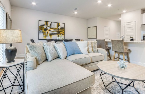 Florida Panhandle House | 8 Mi to Dtwn Pensacola: Modern Escape w/Patio!