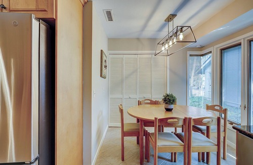 Beach Lagoon House | 9 Turtle Lane Club - Waterfront Complex!