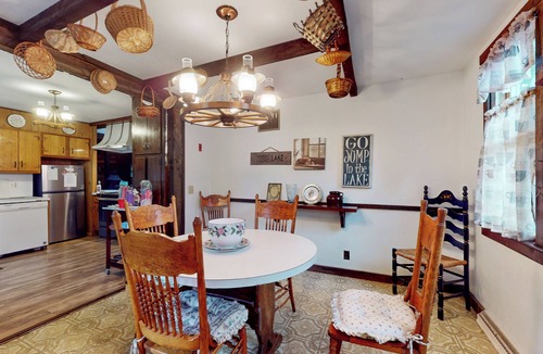Lake Luzerne-Hadley House | Adirondacks in Style! Lake House w/Deck, Fire Pit