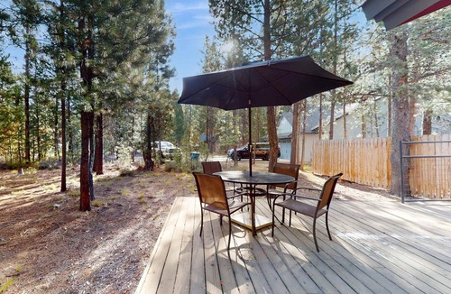 Three Rivers House | Adventure Awaits, Relaxation Ensues in the heart of Sunriver