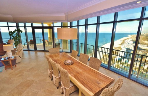 Orange Beach Condo | Amazing Penthouse living~Upscale~Luxury~Corner unit~BEST Views~Private balcony!