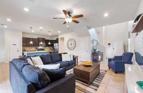 Loughman House | Anchor Cove Villa
