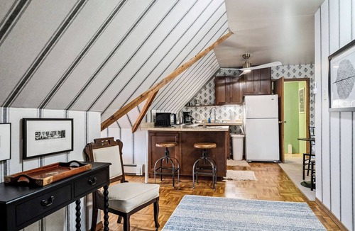 Marquette House | Apt 3 Hewitt Onion Tower attic walk up central Marquette, sauna fitness room