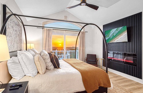 Carova Beach House | Aug specials Htd pool/hotub, firepit oceanview, Wild Horses, 6 bed 7 baths