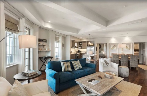Rosemary Beach Condo | Aurora Beachy - Parkside Rosemary Beach