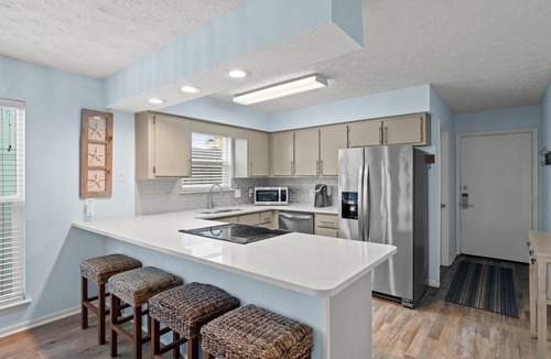 Sunnyside House | Bahama West – Beach Therapy - Pet Friendly, Gulf View, Beach Access, Free Golf
