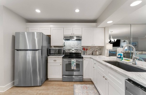 Sandestin Condo | Bay View Beach Cottage on Sandestin Resort-Heated Pools-Gym-Golf Cart Included!