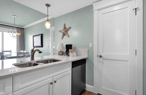 Baytowne Wharf Condo | Bay Views + Golf Cart | 3BR Sandestin Retreat