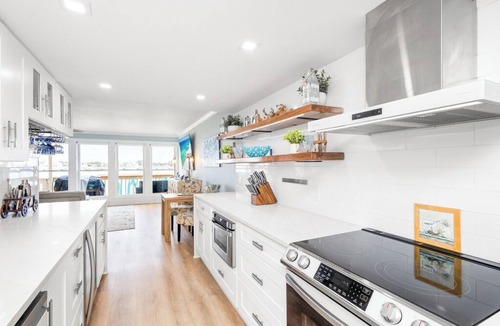 Villa Sabine House | Bayfront Escape | Santa Rosa Sound Views | 100 Steps to the Beach!