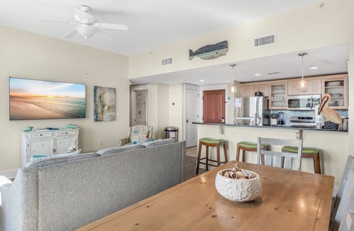 Baytowne Wharf Condo | Bayside Resort ~ Spacious Balcony ~ Resort Pool