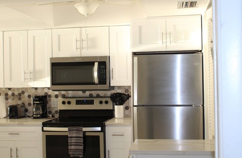 Marco Island Condo | 🏖 Beachfront 2B-2B – 12th Floor Balcony Gulf View + Pool + Direct Beach Access