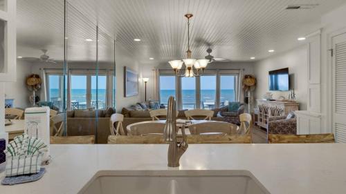 Seacrest House | Beachfront, Bikes, Cloud 9, Sleeps 11, 30A