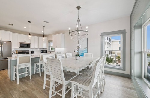 Indian Pass House | Beachfront with Pool | Dogs Allowed