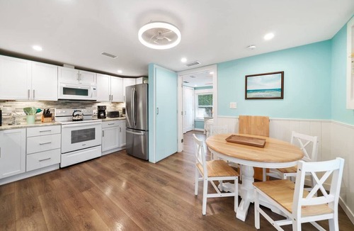 Bid-a-wee Beach House | Beachside Hideaway | Near the Shore & Dog-Friendly