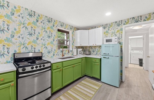 Laguna Beach Estates House | Bottom of Duplex! Summer Dates Available! Book Now!