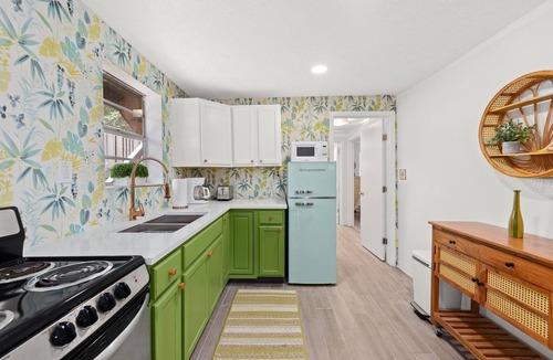 Laguna Beach Estates House | Bottom of Duplex! Summer Dates Available! Book Now!