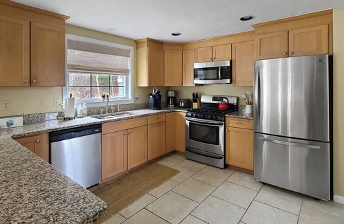 West Falmouth House | BRAND NEW LISTING! Lovely 4BD-A/C, Big Deck, Bonus Room with Bar, Walk to Old Silver Beach