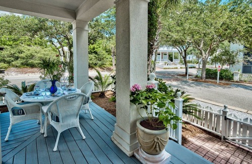 Sunnyside House | Bright & beautiful 3b-3ba large porches for dining & relaxing. Steps to beach