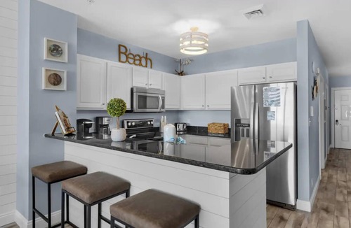 Panama City Beach Condo | Calypso Beach Resort Tower 1