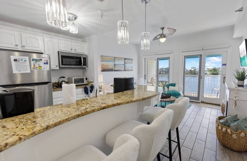 Sunnyside Condo | 💎 Carillon Inn 313. Beautiful Lake Front with Gulf Views! Discounts