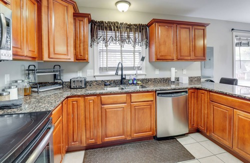 Portsmouth House | Centrally Located Hampton Roads Home w/Game Room!