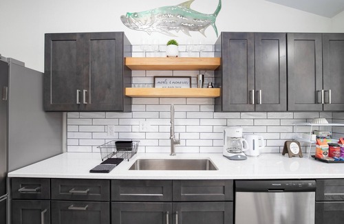 Fort Walton Beach House | Charming 3-bedroom home in Fort Walton Beach with golf putting green