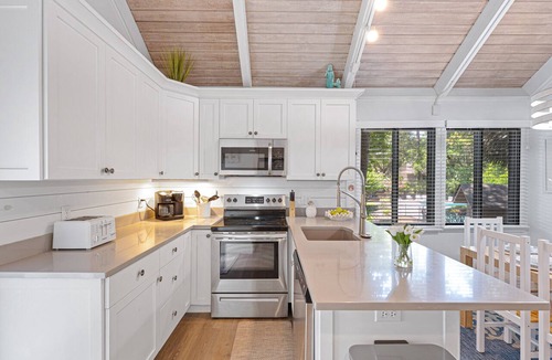 Night Heron House | Charming 3BR Sea Pines Retreat Lagoon Views, Pool Access & Near Shops & Trails