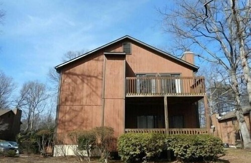 Winston - Salem Apartment | Charming Condo Near WFU, Full Kitchen, Strong WiFi, Charming condo near WFU, full kitchen, strong Wi